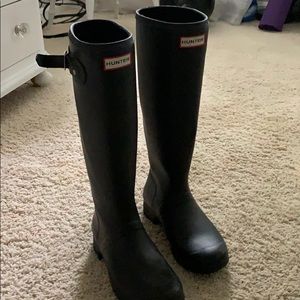 Hunter Tall Rain boots